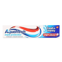 Kem Đánh Răng Aquafresh Family Protection Fresh & Minty 100G